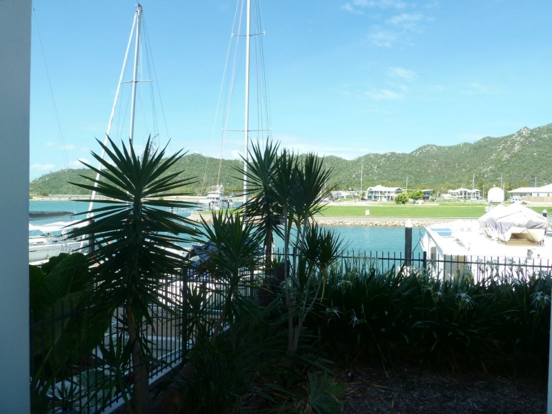 113/123 Sooning St (Blue On Blue), Nelly Bay QLD 4819