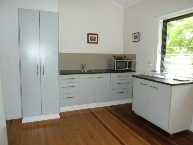 20 Yates Street, Magnetic Island QLD 4819