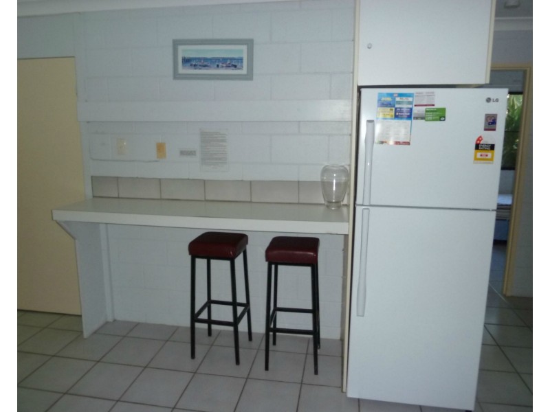 1/19 Mandalay Avenue, Nelly Bay QLD 4819