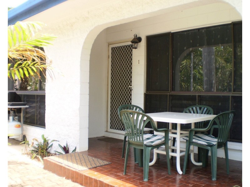 1/19 Mandalay Avenue, Nelly Bay QLD 4819