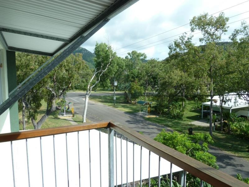 6/34 Warboys Street, Nelly Bay QLD 4819