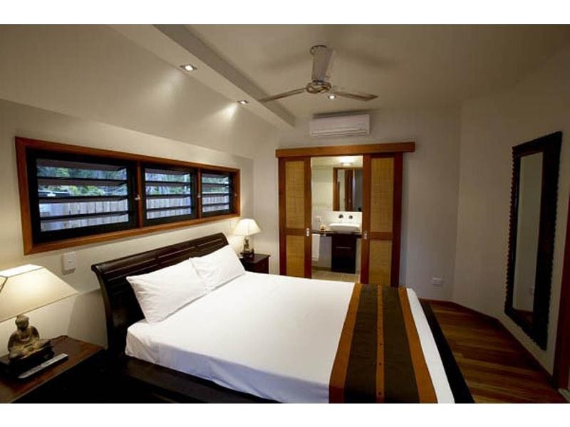 9/9 The Esplanade, Nelly Bay, Magnetic Island QLD 4819