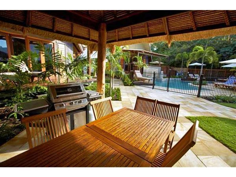 9/9 The Esplanade, Nelly Bay, Magnetic Island QLD 4819