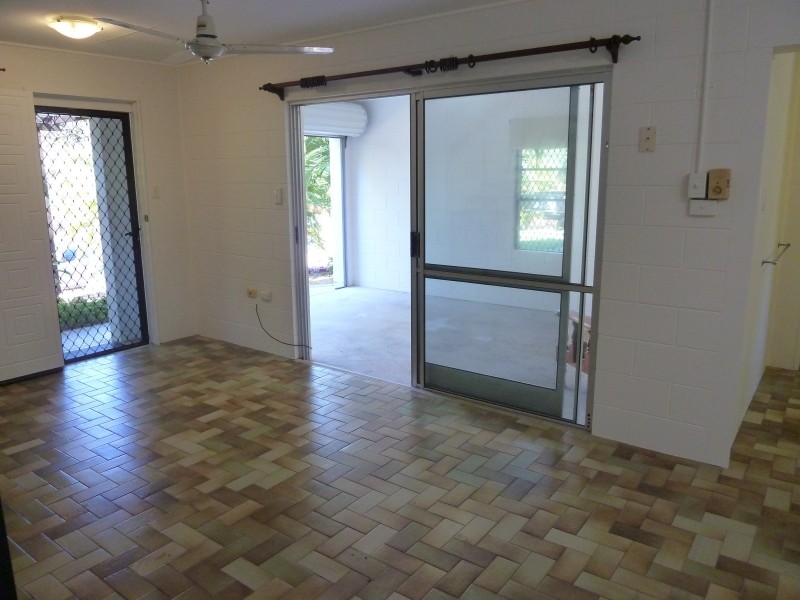 2/10 Mirimar Crescent, Arcadia QLD 4819