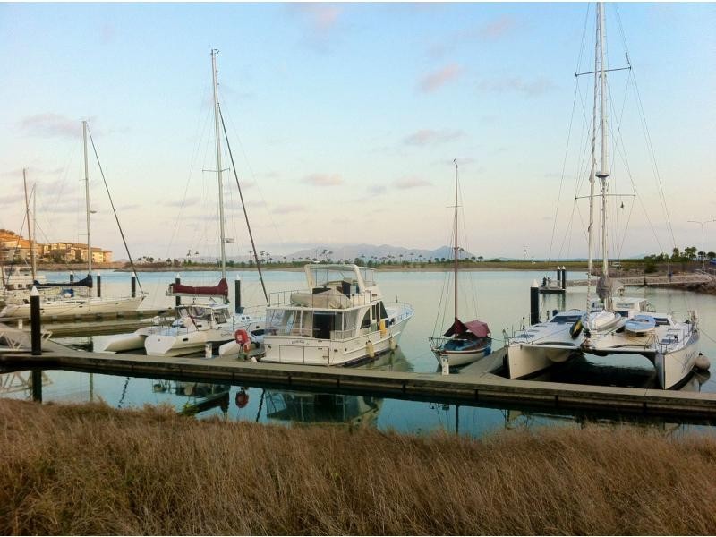 8 Terrace Place, Nelly Bay QLD 4819