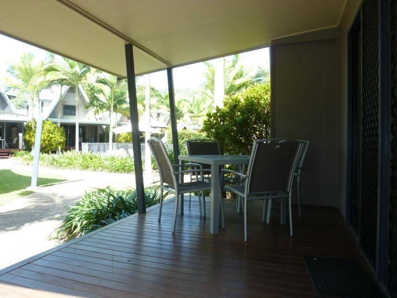Unit 13/42 Yates Street, Nelly Bay, Magnetic Island QLD 4819