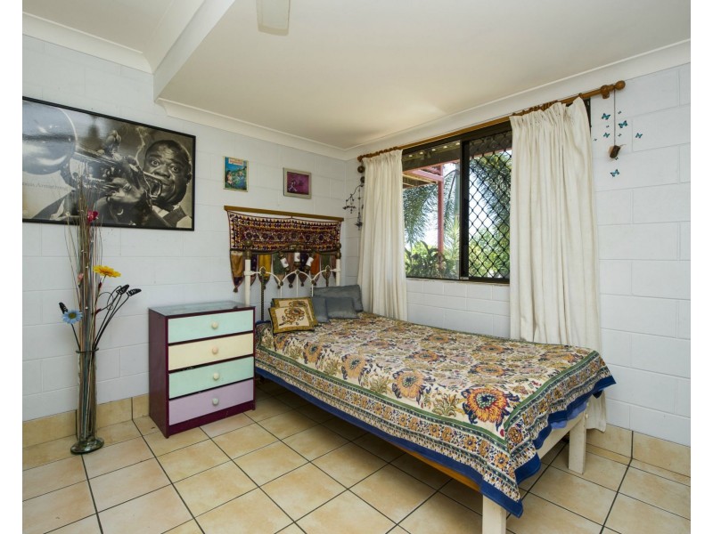 90 Horseshoe Bay Road, Horseshoe Bay QLD 4819