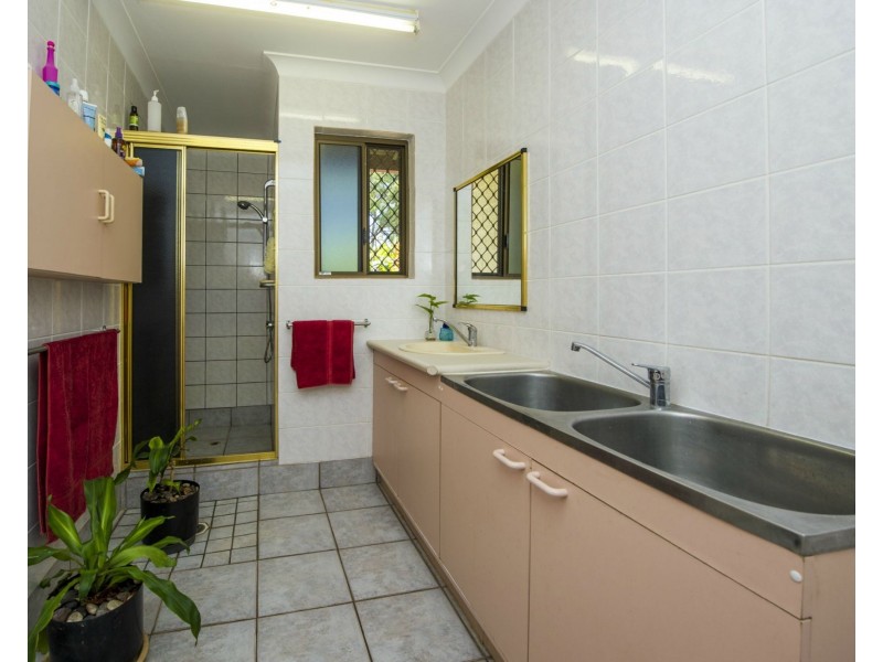 90 Horseshoe Bay Road, Horseshoe Bay QLD 4819