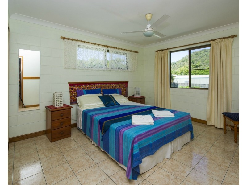 90 Horseshoe Bay Road, Horseshoe Bay QLD 4819