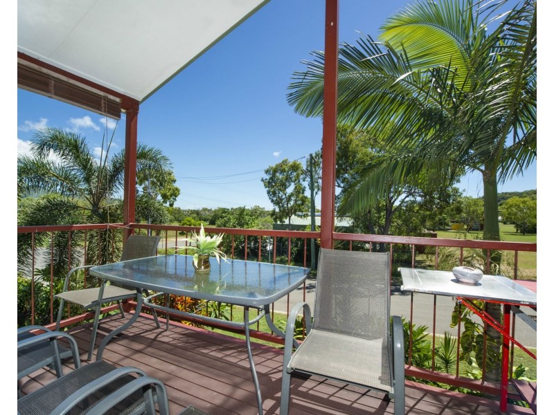 90 Horseshoe Bay Road, Horseshoe Bay QLD 4819