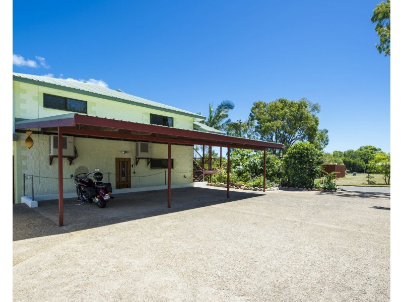 90 Horseshoe Bay Road, Horseshoe Bay QLD 4819