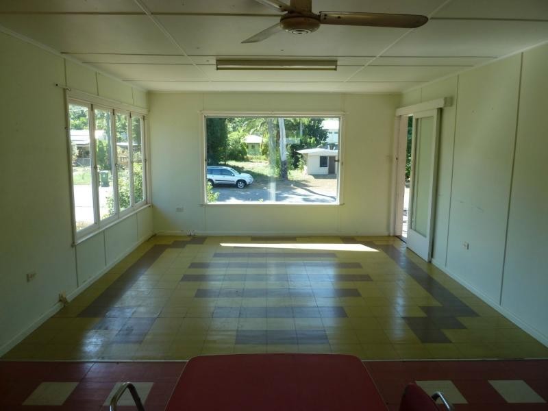 38 Granite Street, Picnic Bay, Magnetic Island QLD 4819