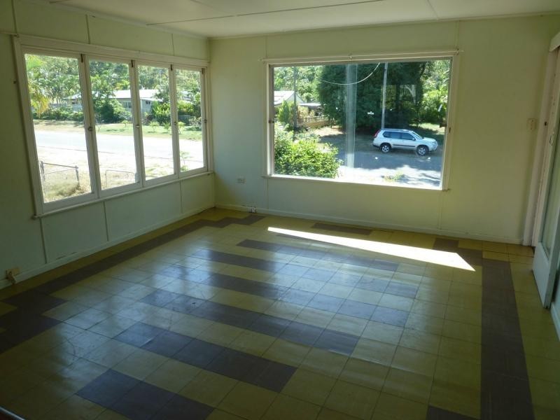 38 Granite Street, Picnic Bay, Magnetic Island QLD 4819
