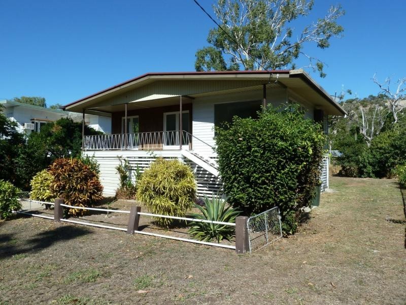 38 Granite Street, Picnic Bay, Magnetic Island QLD 4819