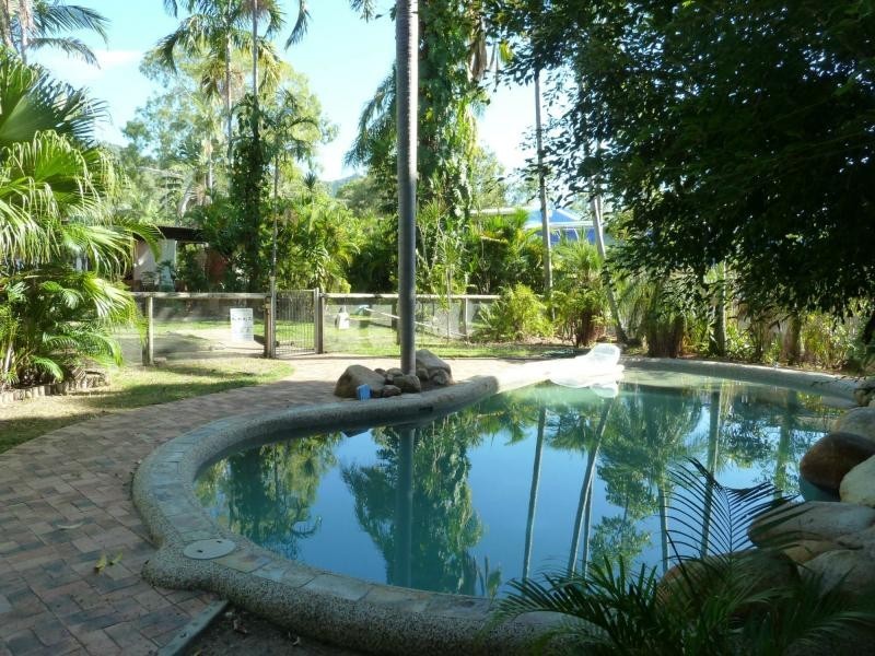 41 Sooning Street, Nelly Bay, Magnetic Island QLD 4819