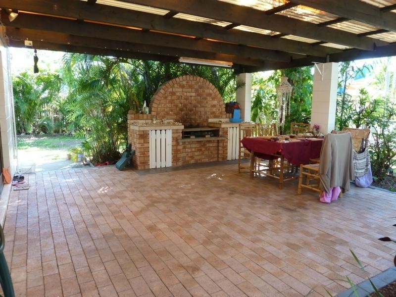 41 Sooning Street, Nelly Bay, Magnetic Island QLD 4819