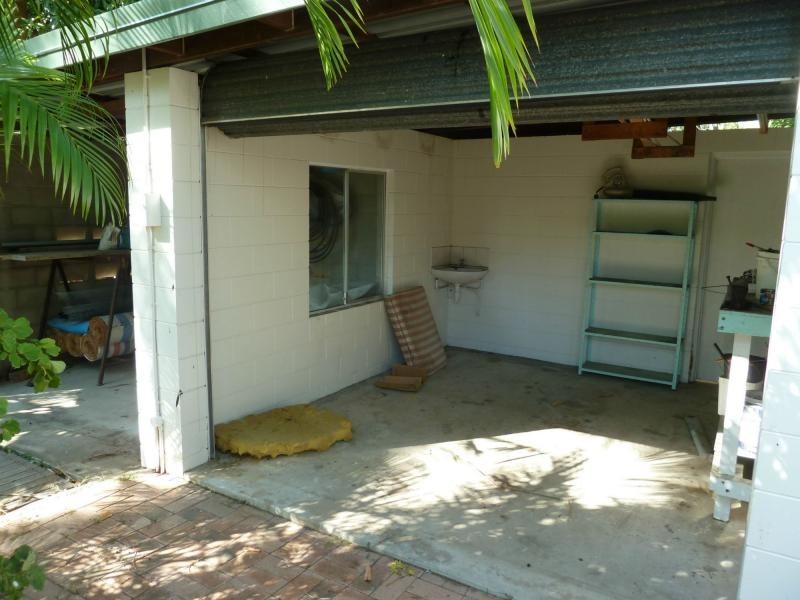 41 Sooning Street, Nelly Bay, Magnetic Island QLD 4819