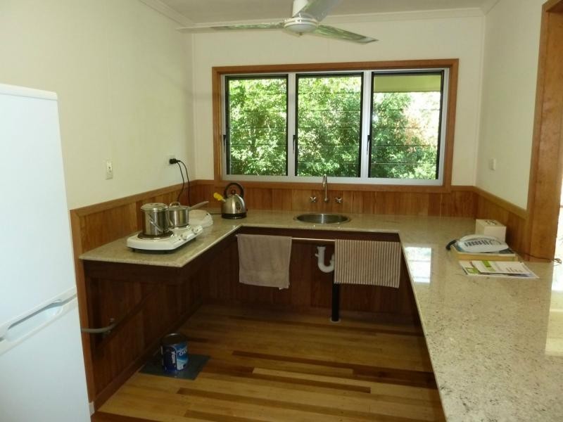 18 Barbarra Street, Picnic Bay, Magnetic Island QLD 4819