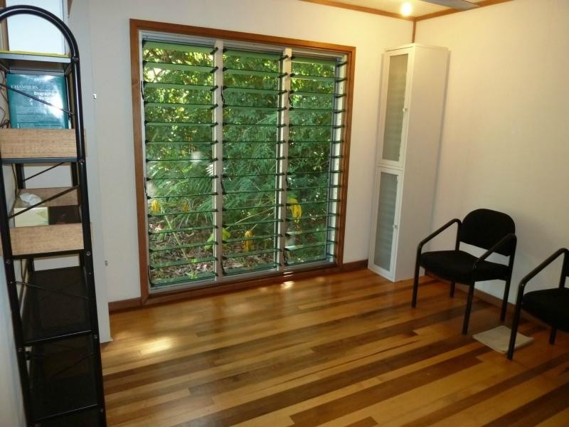 18 Barbarra Street, Picnic Bay, Magnetic Island QLD 4819