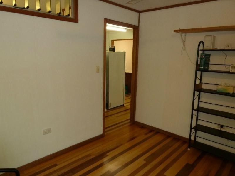 18 Barbarra Street, Picnic Bay, Magnetic Island QLD 4819