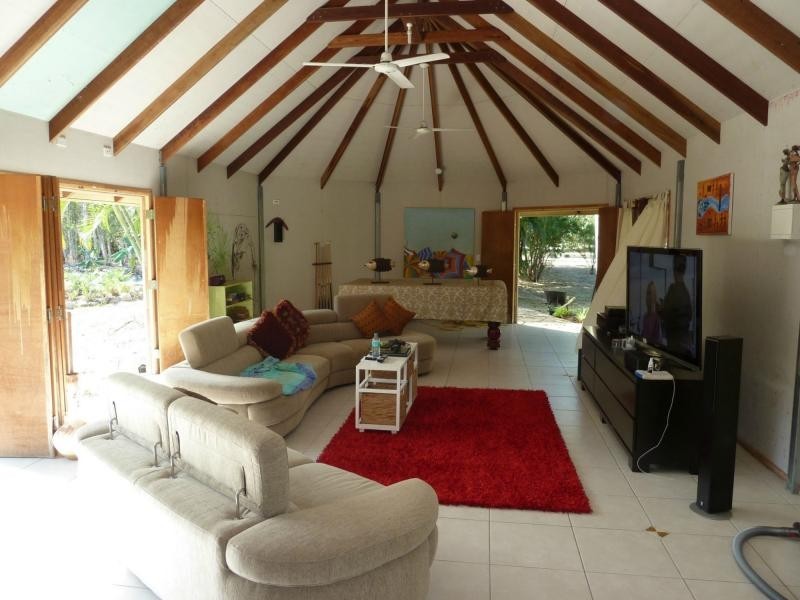 27 Sunglow Avenue, West Point, Magnetic Island QLD 4819