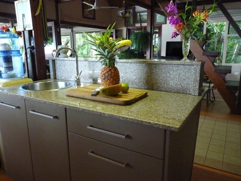 6 Henry Lawson Drive, Horseshoe Bay, Magnetic Island QLD 4819
