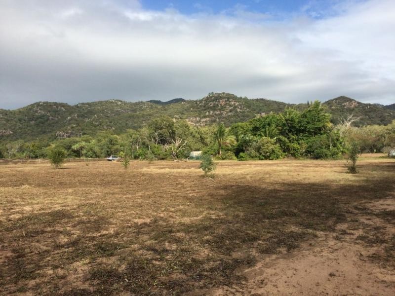 L2 Pacific Drive, Horseshoe Bay, Magnetic Island QLD 4819