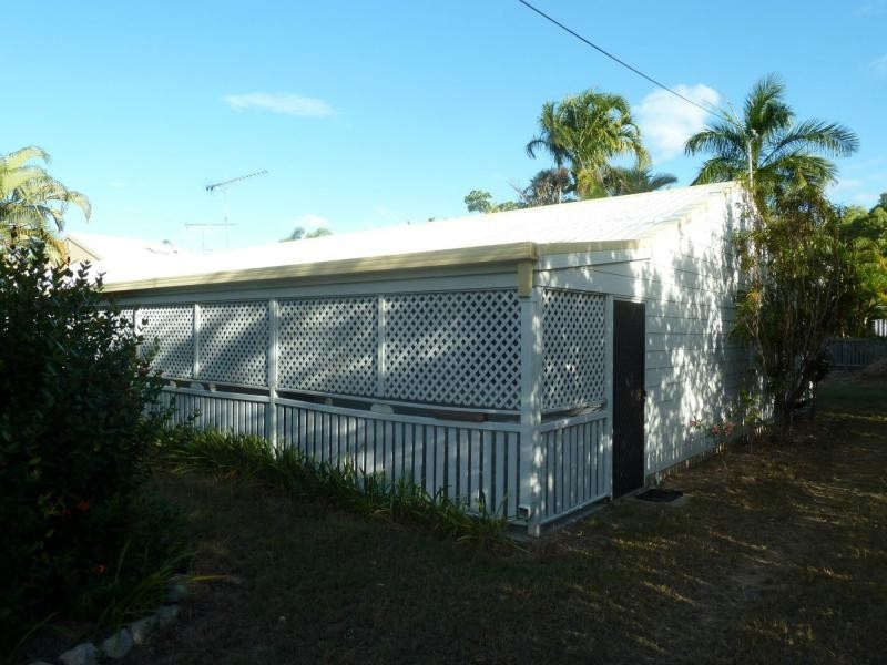 20 Sextant Street, Nelly Bay QLD 4819