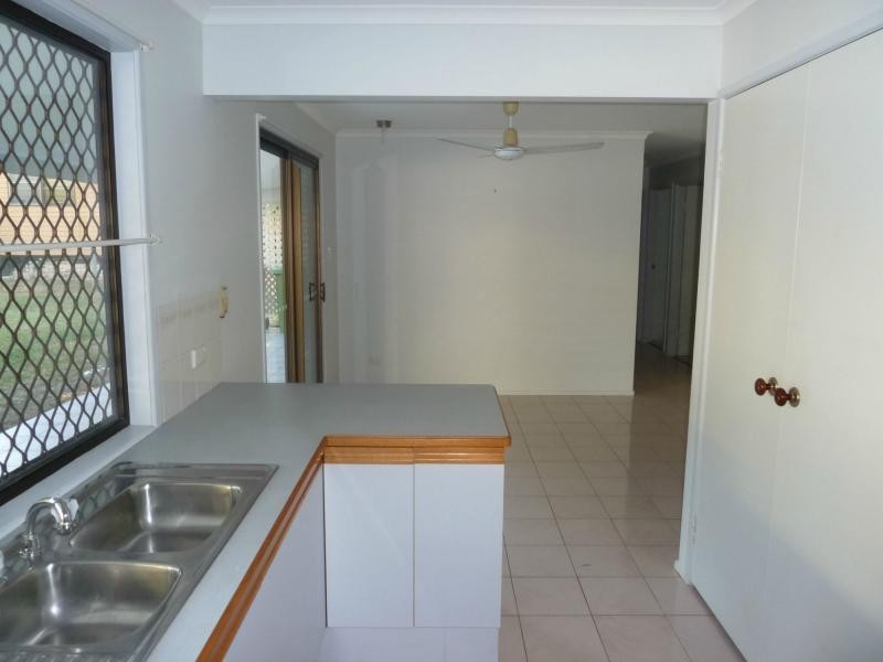 20 Sextant Street, Nelly Bay QLD 4819