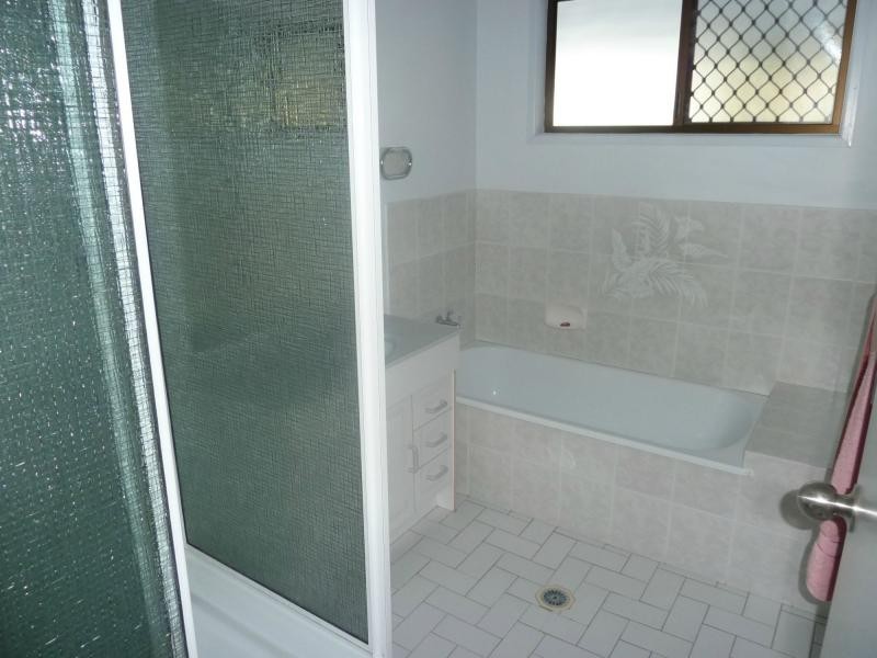 20 Sextant Street, Nelly Bay QLD 4819