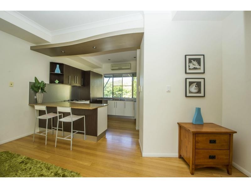 Unit 5/34 Warboys Street, Nelly Bay, Magnetic Island QLD 4819