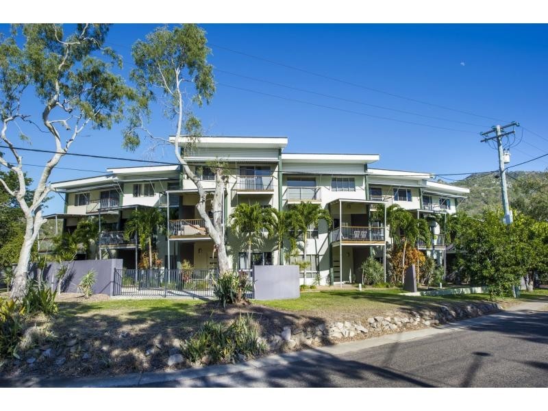 Unit 5/34 Warboys Street, Nelly Bay, Magnetic Island QLD 4819