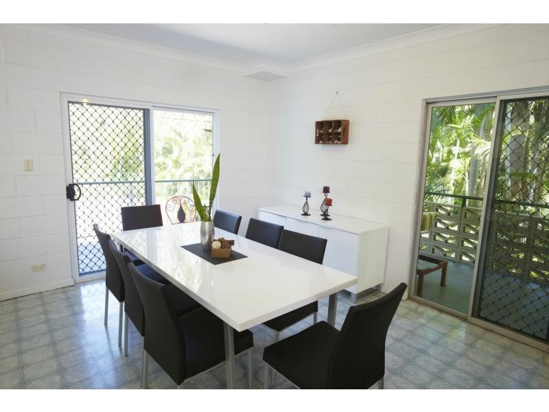 5 Hordern Avenue, Arcadia, Magnetic Island QLD 4819