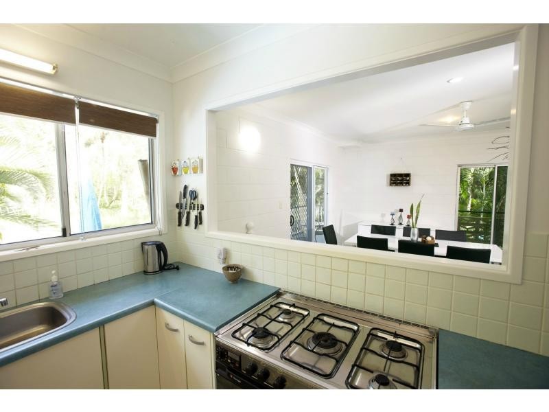 5 Hordern Avenue, Arcadia, Magnetic Island QLD 4819
