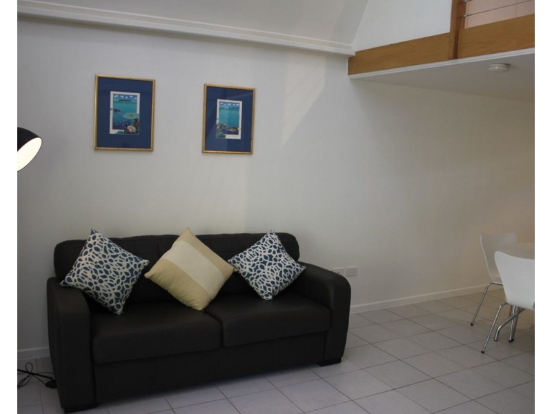 3/42 Yates Street, Nelly Bay QLD 4819