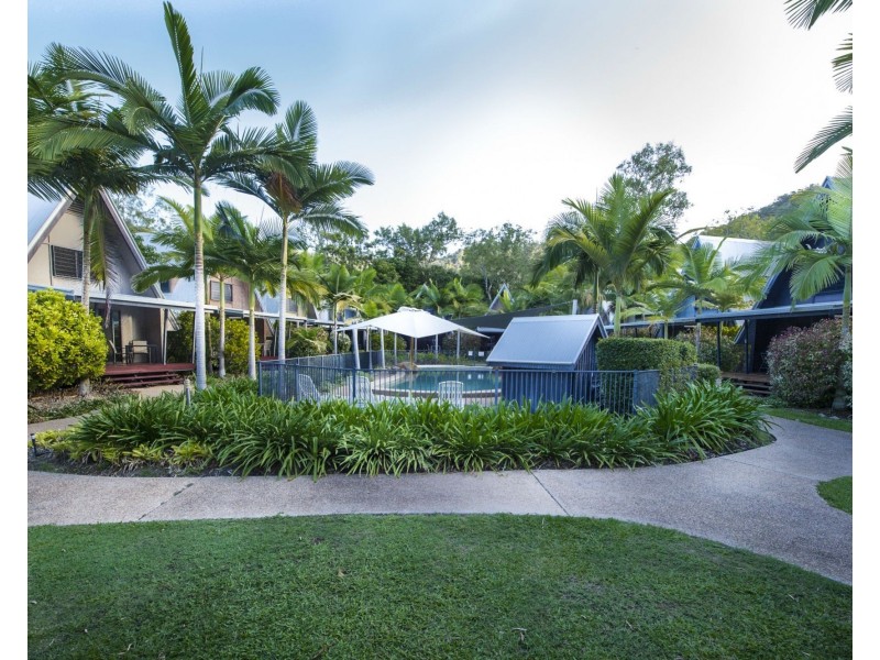 3/42 Yates Street, Nelly Bay QLD 4819