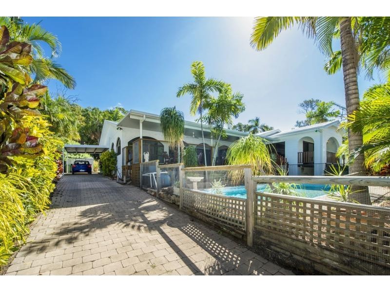 49 Hayles Avenue, Arcadia, Magnetic Island QLD 4819