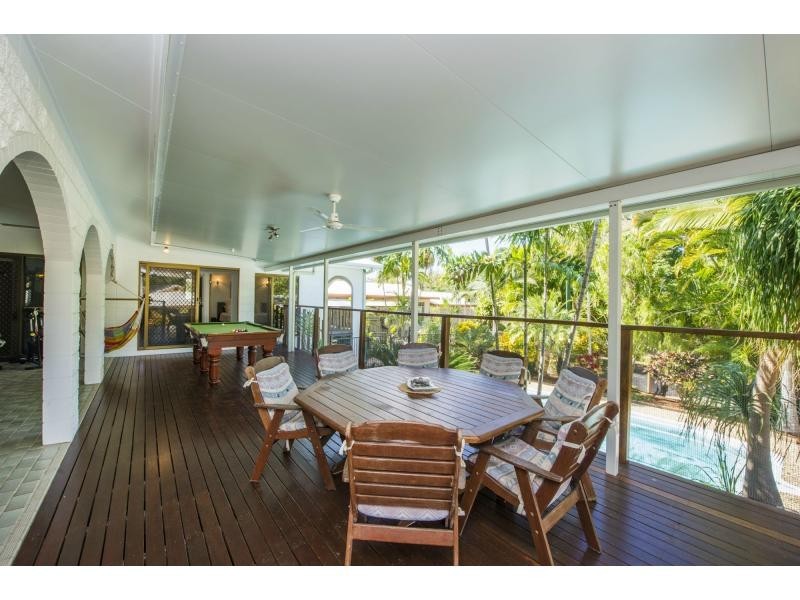 49 Hayles Avenue, Arcadia, Magnetic Island QLD 4819