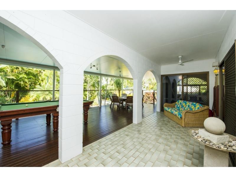 49 Hayles Avenue, Arcadia, Magnetic Island QLD 4819