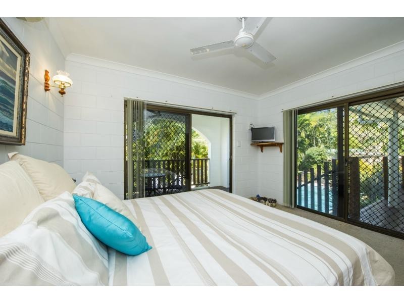 49 Hayles Avenue, Arcadia, Magnetic Island QLD 4819