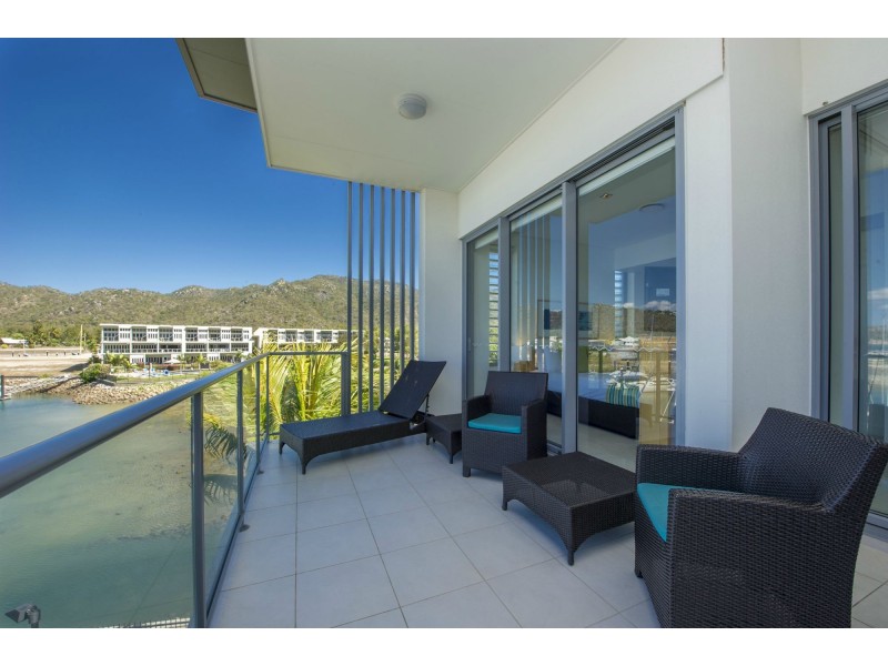 932/123 Sooning St (Blue On Blue), Nelly Bay QLD 4819