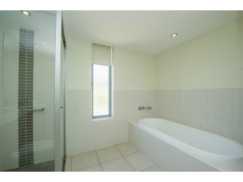 932/123 Sooning St (Blue On Blue), Nelly Bay QLD 4819