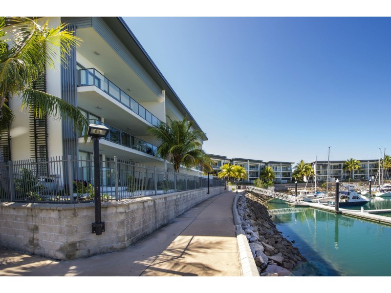 932/123 Sooning St (Blue On Blue), Nelly Bay QLD 4819
