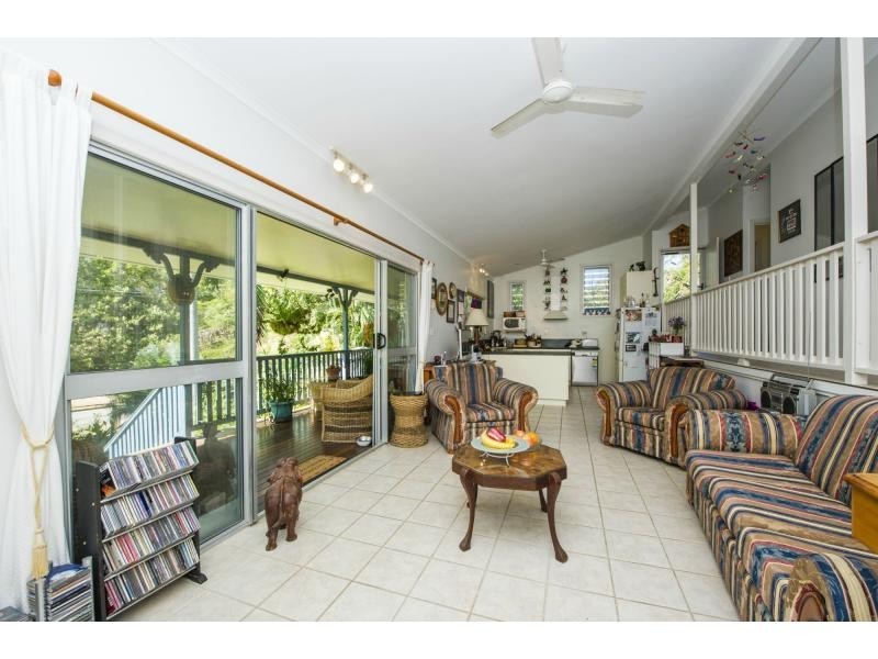 4 Mirimar Crescent, Arcadia QLD 4819