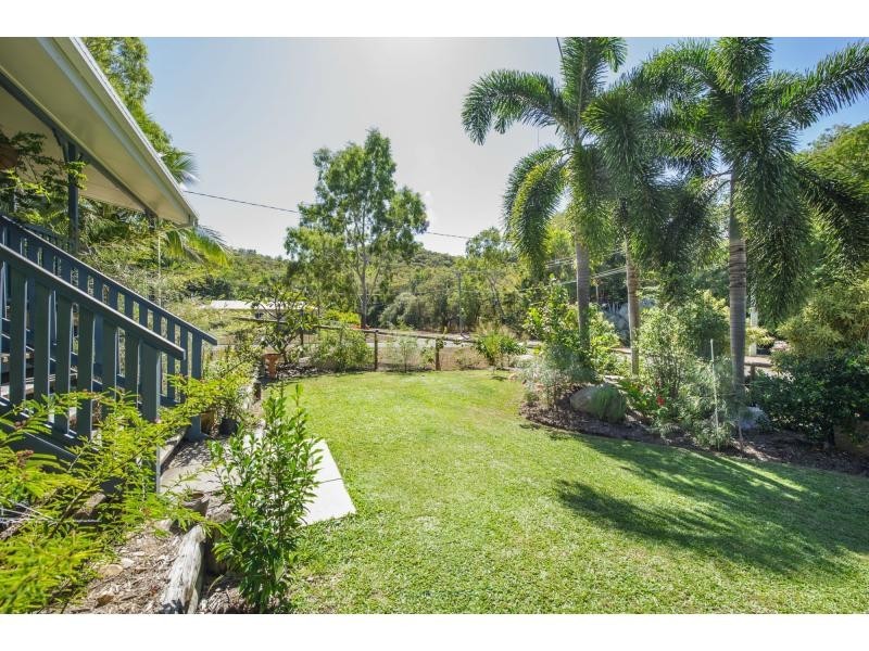 4 Mirimar Crescent, Arcadia QLD 4819