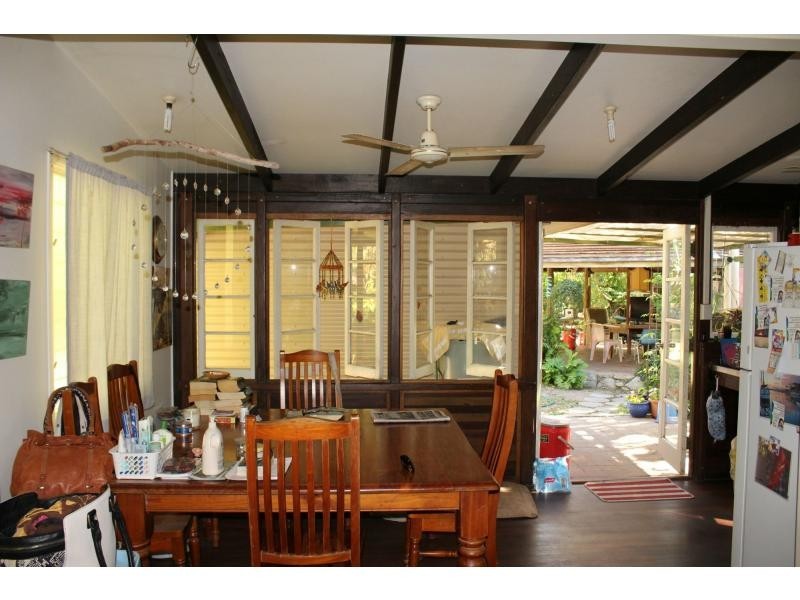16 Wansfell Street, Picnic Bay, Magnetic Island QLD 4819