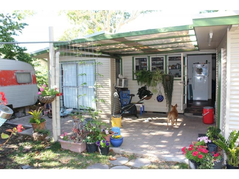 16 Wansfell Street, Picnic Bay, Magnetic Island QLD 4819