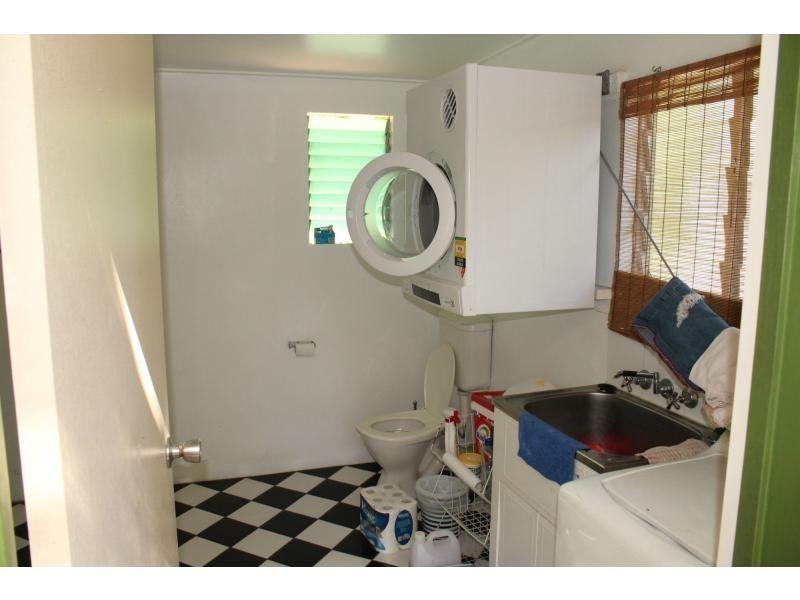 16 Wansfell Street, Picnic Bay, Magnetic Island QLD 4819