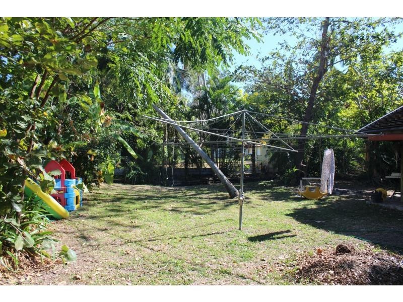 16 Wansfell Street, Picnic Bay, Magnetic Island QLD 4819