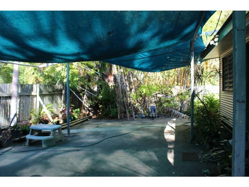 16 Wansfell Street, Picnic Bay, Magnetic Island QLD 4819